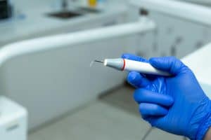 Instrumento para una limpieza dental